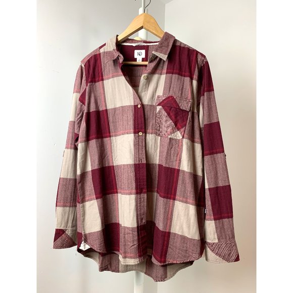 tentree Tops - Tentree Women's Kimberly Long Sleeve Button Up